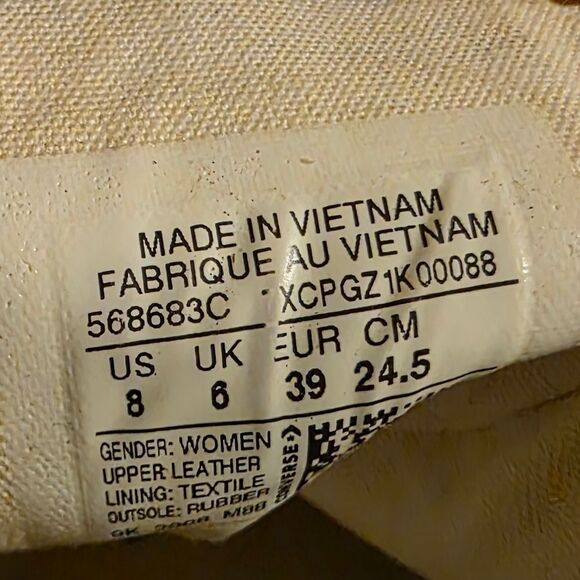 CONVERSE White Runway Cable Platform Chuck Taylor All Star - Size 8 - Picture 9 of 9